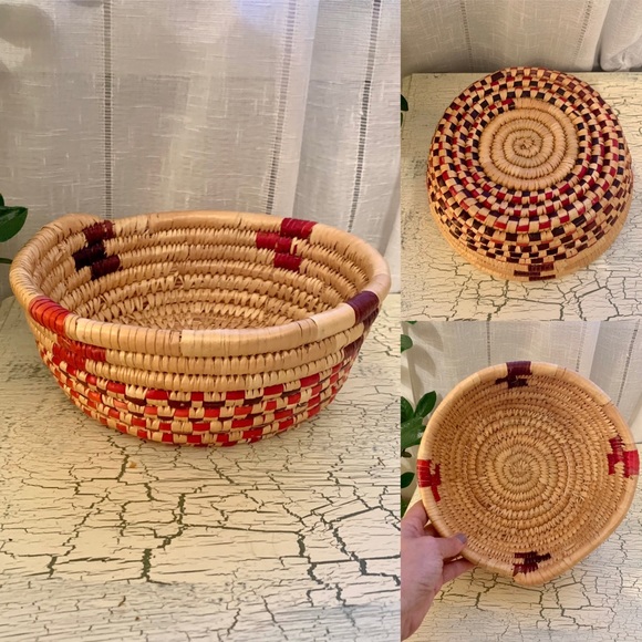 unknown Accents Vintage Coiled Grass Rope Basket Jungalow Tribal